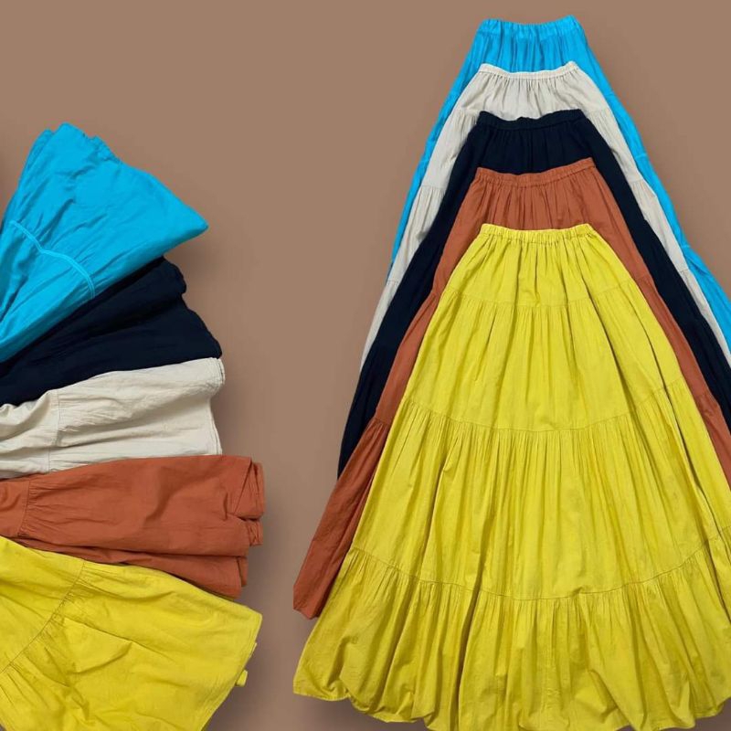 Chân váy xô thô midi dáng xoè