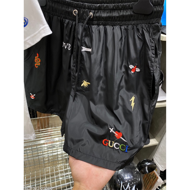 Bộ cộc G.C hoạ tiết thêu đơn giản new 2023