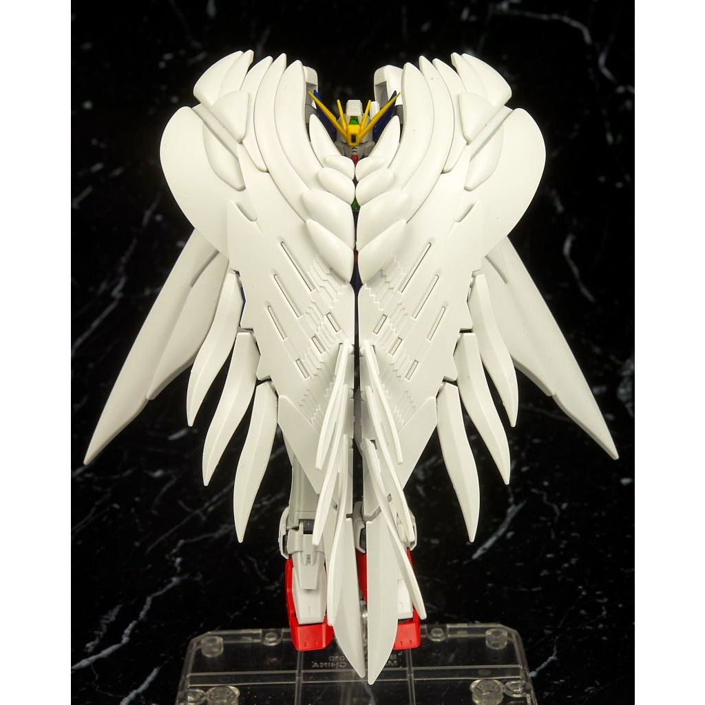 Mô hình lắp ráp HG EE WING GUNDAM ZERO EW