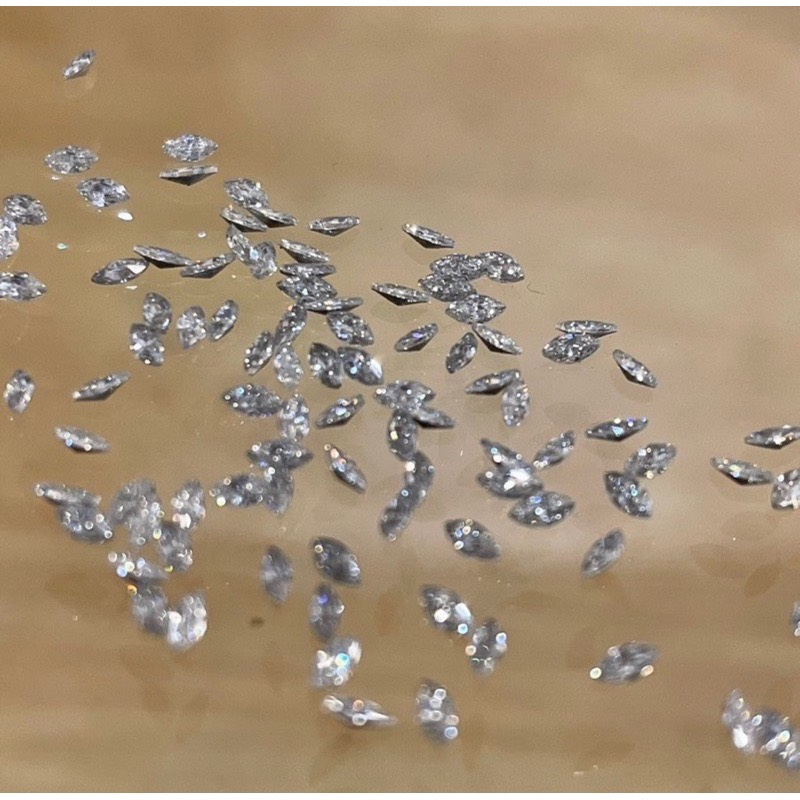 Đá khối mini viền hạt gạo trang trí móng sét 100 viên