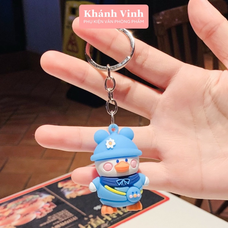 Móc Khoá Chú Vit Đội Mũ Hoa - Phụ Kiện Văn Phòng Phẩm Khánh Vinh