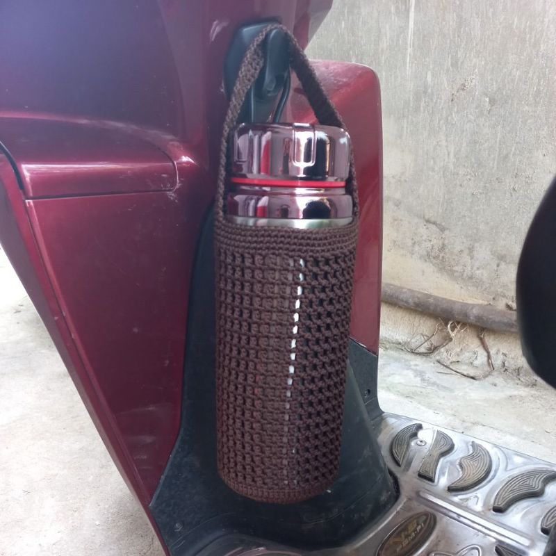 Túi đựng bình nước bằng len siêu dễ thương