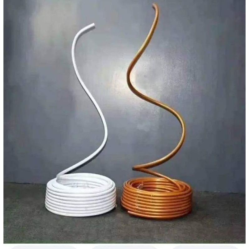 Ống nhựa dẻo phi 18. ống uốn dẻo làm thân hoa