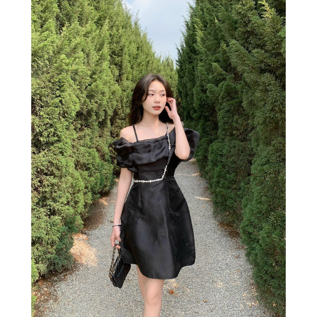 ĐẦM TRỄ VAI BÈO NGỌC ĐÍNH ĐÁ CHỮ V *TINA DRESS