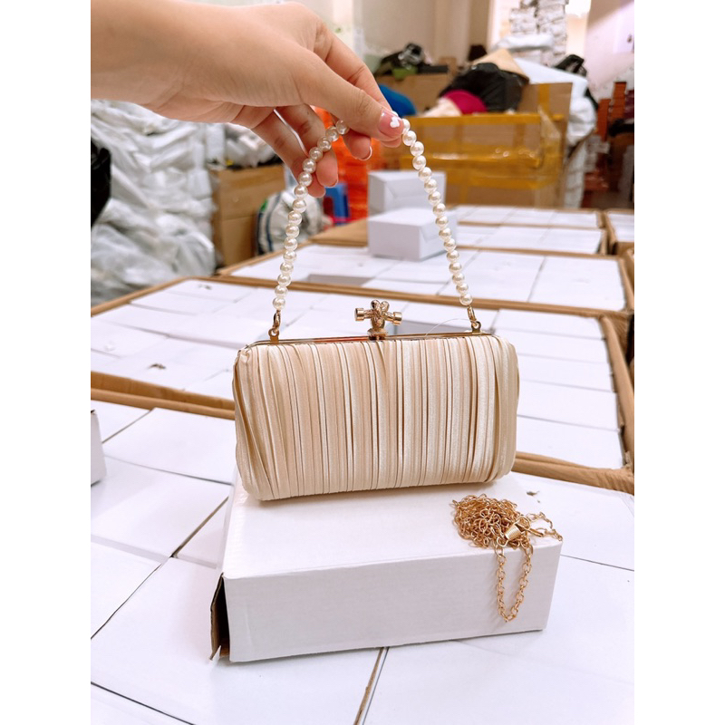 CLUTH KHOÁ CHÉO QC FULLBOX