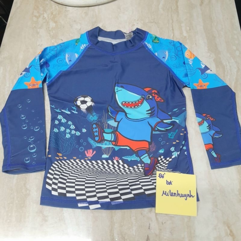 Sét đồ bơi áo tay dài, quần dài bé trai P2418 mẫu cá mập đá bóng, cá mập không gian, ngộ nghĩnh cho bé trai hiệu Yibaidu