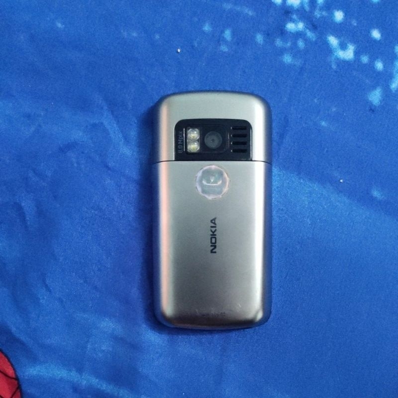 Điện thoại nokia C6-01 xác