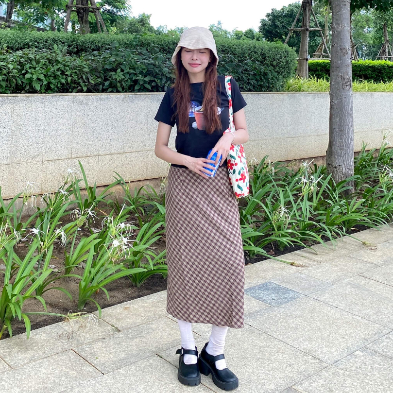 Chân Váy Brown Caro Vải Linen Form Xinh Tặng Scrunchies | Trouvaille