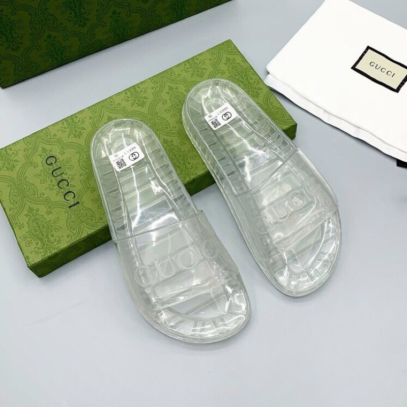 Mẫu Dép Nam GC Cao Cấp Chất Liệu Đế Đúc Cao Su Non 100% trend 2023 giới trẻ