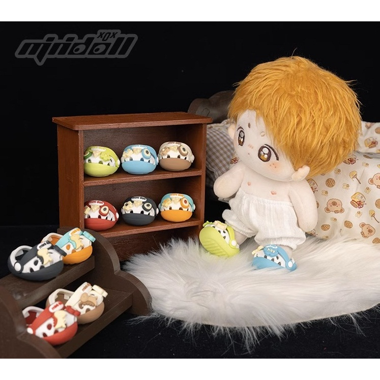 Dép crocs cho doll 20cm