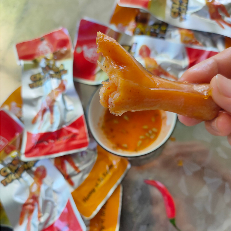 Chân gà tương thơm đỏ 35g chân gà vị tứ xuyên sản xuất tại việt nam