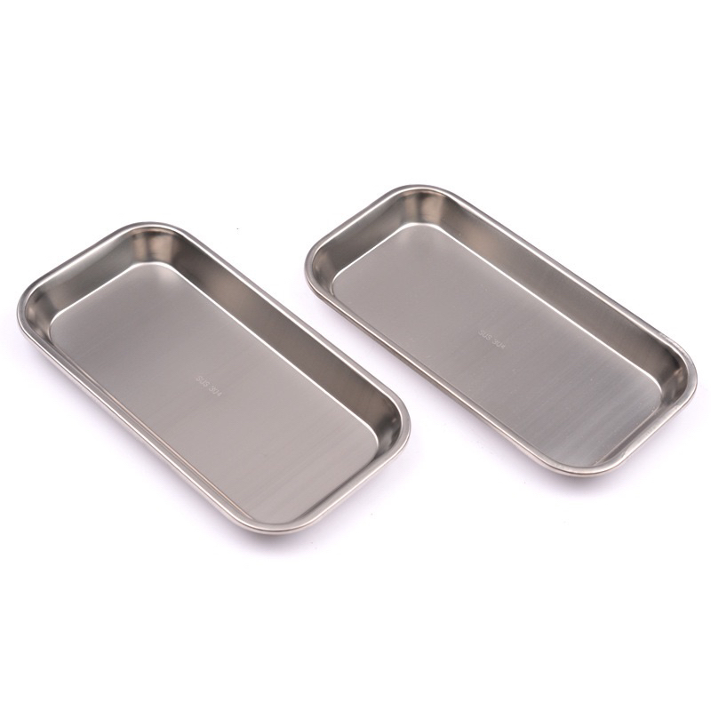 Khay Inox Không Han Rỉ Dùng Để Hỗ Trợ Cho Việc Xỏ Khuyên