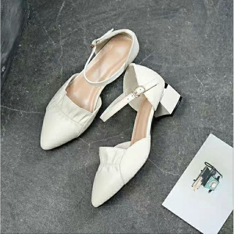 Giày Sandal Nữ Bít Mũi Đế Cao 5p Nhún Bèo Tiểu Thư 2023