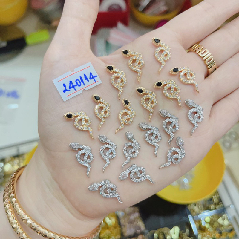 Charm đính móng tay nail charm cao cấp mẫu nhỏ vừa tay đá sáng ko xỉn màu