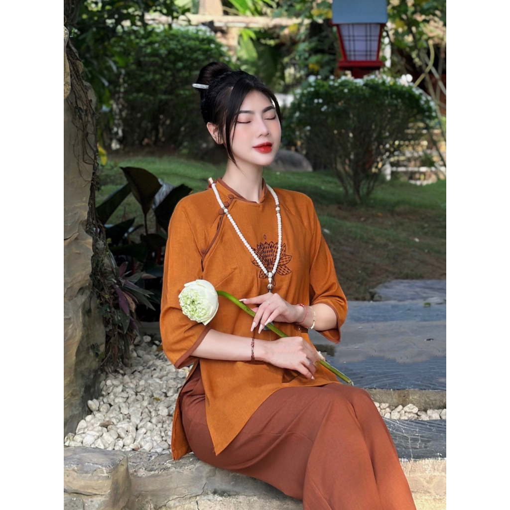 Bộ Đi Lễ Chùa, Pháp Phục Nữ Đũi Tằm Cổ Tàu 5 Cúc Vai Thêu Sen Cao Cấp 6 Màu