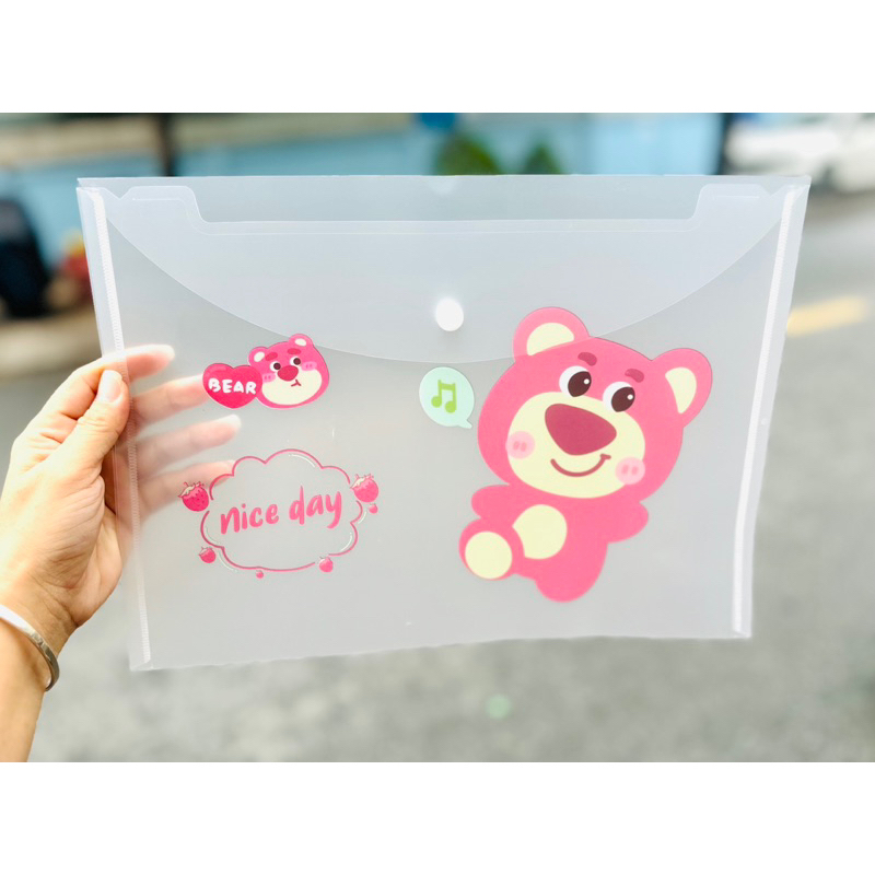 Bìa Cây A4 Kẹp Tài Liệu Hình Gấu Dâu, Bìa Sơ Mi Đựng Hồ Sơ Gấu Lotso - 1 Cái