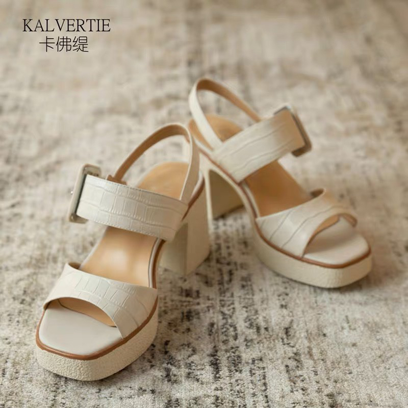 Giày  Sandal Quai Ngang Da Thật Vân Cá S.ấu ts73054