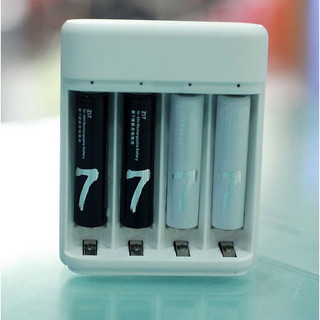 Bộ pin sạc ZMI ZI5 AAA