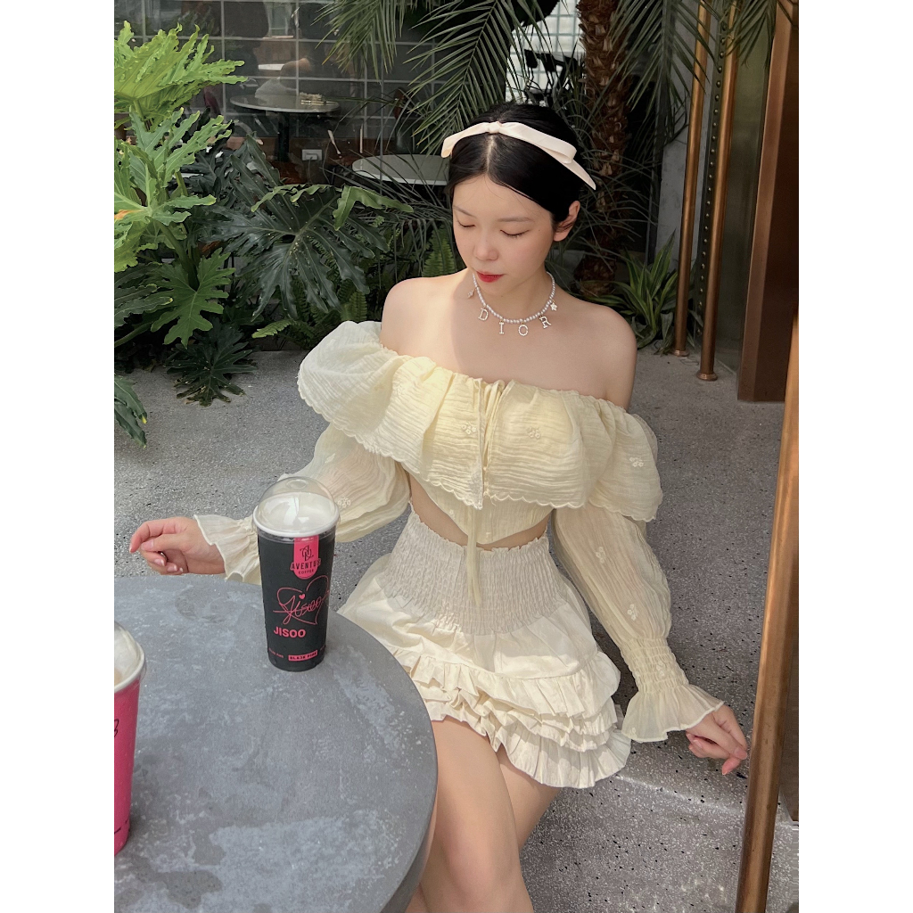 Áo trễ vai bèo corset tay dài điệu chất đũi tằm mát thiết kế Bonheur Loli Top