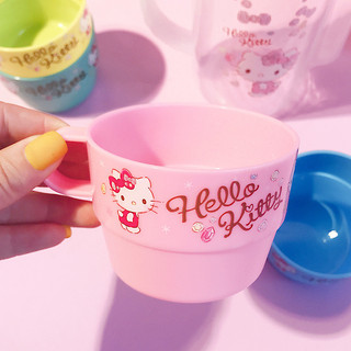 Bình nước Hello Kitty siêu xinh – Có set bình kèm 4 cốc & bình lớn 2L tiện dụng 💧🎀