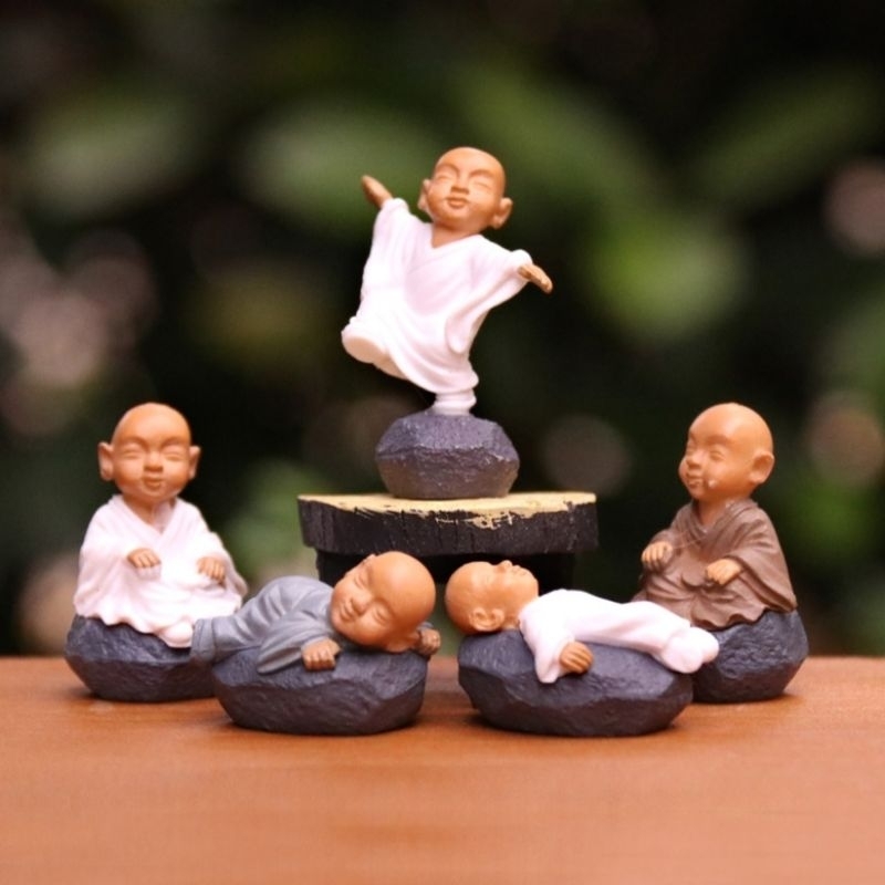 Tiểu Cảnh Tiểu Hòa Thượng Tu Tập Dùng Trang Trí