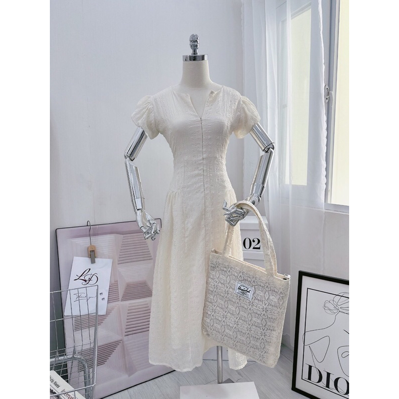 Đầm midi tay phồng dây kéo ngực