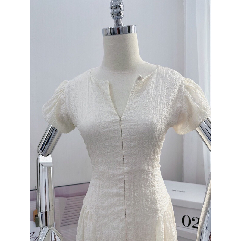 Đầm midi tay phồng dây kéo ngực