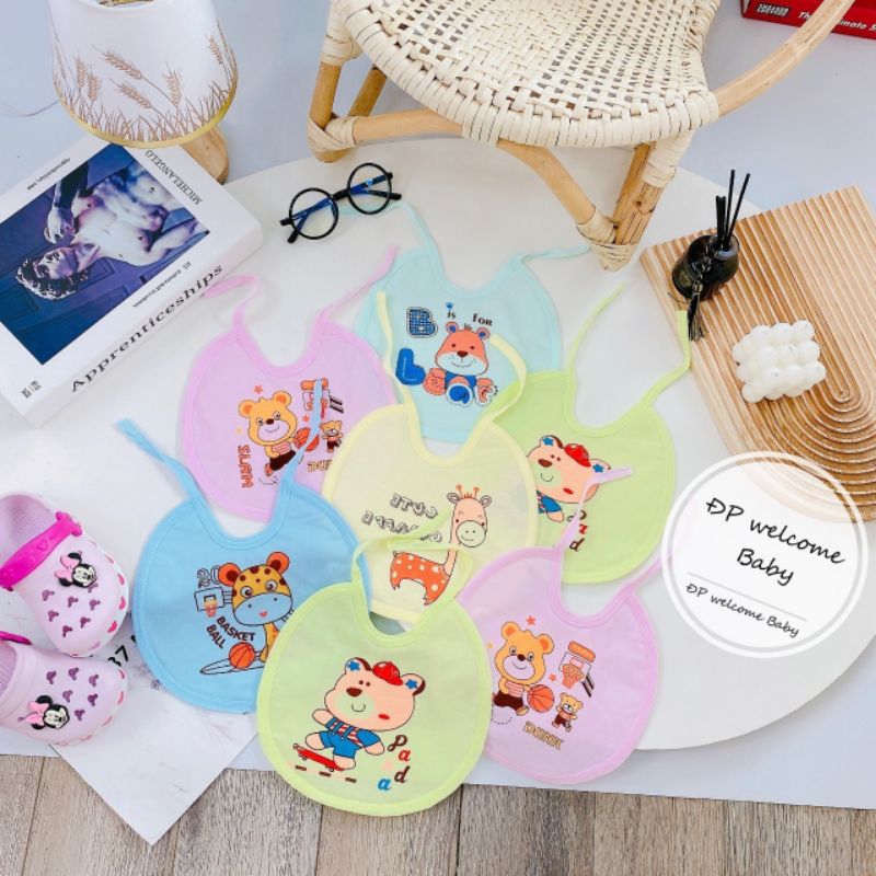 Yếm tròn có dây buộc chống thấm cho bé
