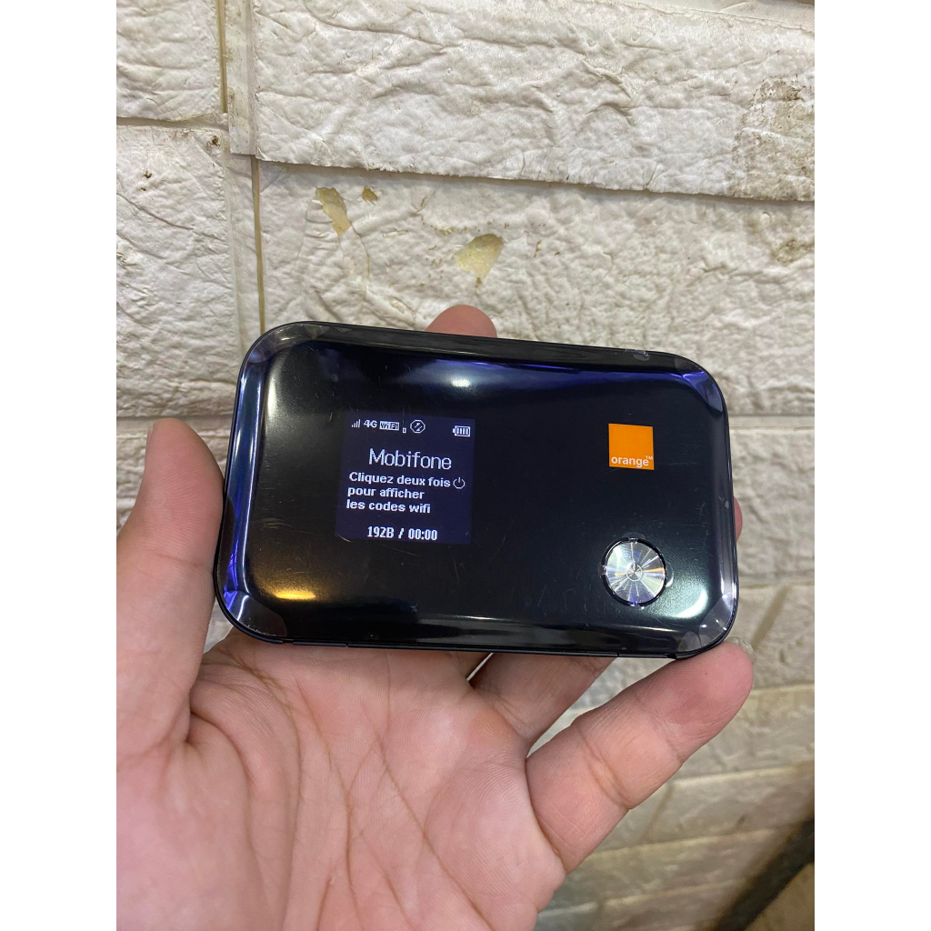 Phát Wifi 4G Huawel E5372 Orange Đen LCD Chính Hãng