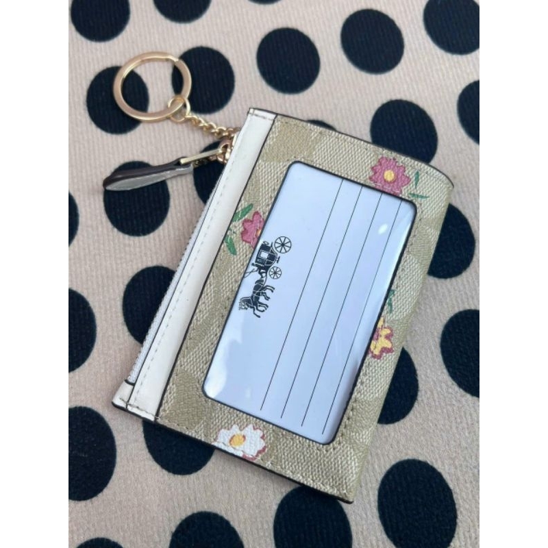 ✨✨Mini Skinny Id Case In Signature Canvas With Heart Cherry Print✨Mẫu ví card siêu xinh
