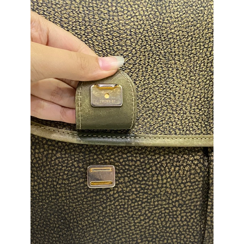 Túi si hiệu BORBONESE REDWALL da bò dập hươu sao