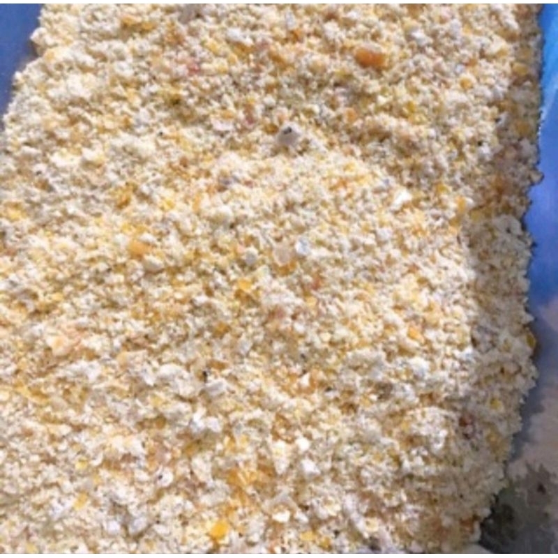 1 Ký Hạt Ngô  nguyên hạt, cám, lúa sấy khô dùng làm thức ăn cho vật nuôi, gà vịt, chim cảnh, bồ câu...