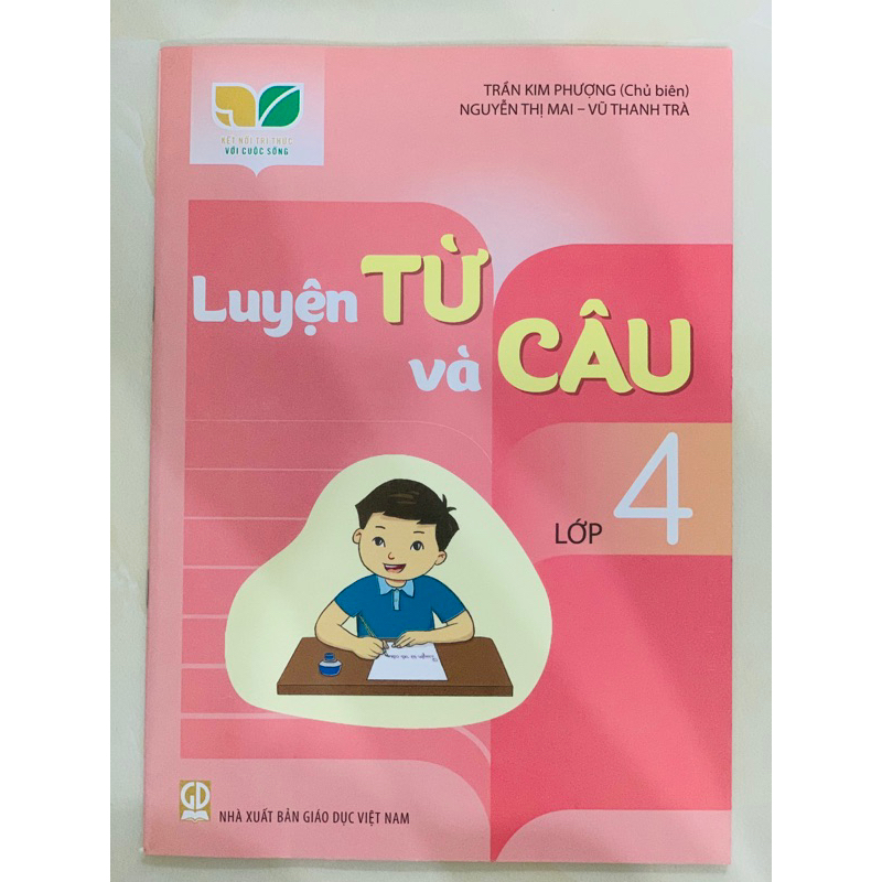 Sách - Luyện từ và câu lớp 4