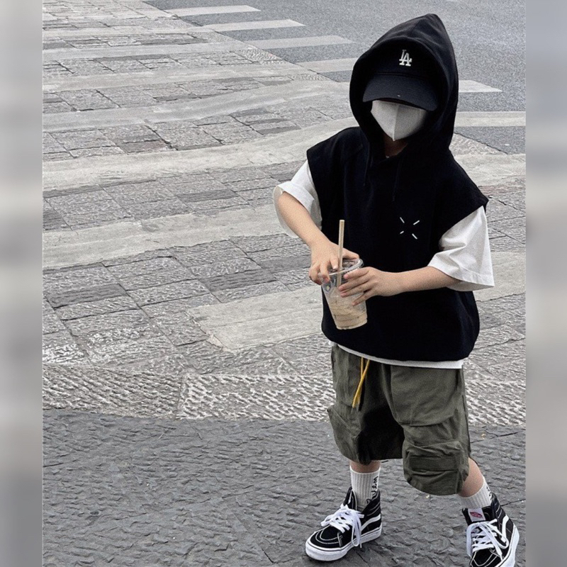 Áo ba lỗ bé trai có mũ chữ lưng A351 size 100-150, áo tanktop trẻ em quảng châu cao cấp