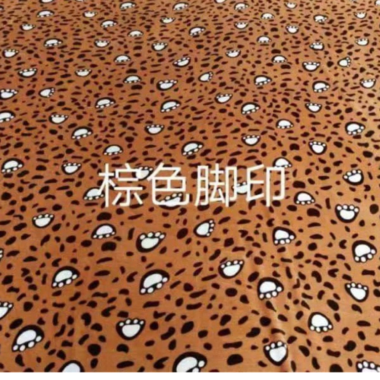 Thanh lý thảm nỉ nhung trải giường màu 1m2x1m9 màu ngẫu nhiên