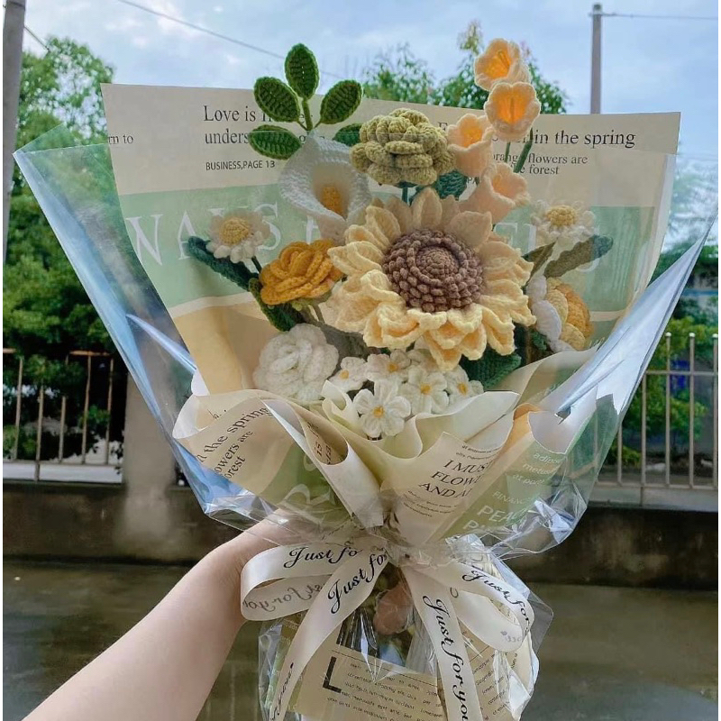 Bó hoa len móc sẵn 1