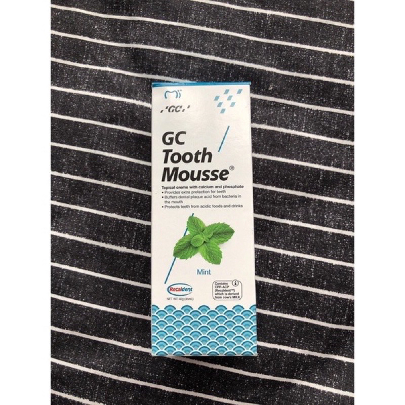 Gel Bôi Giảm Ê Buốt GC Tooth Mousse vị bạc hà - dâu
