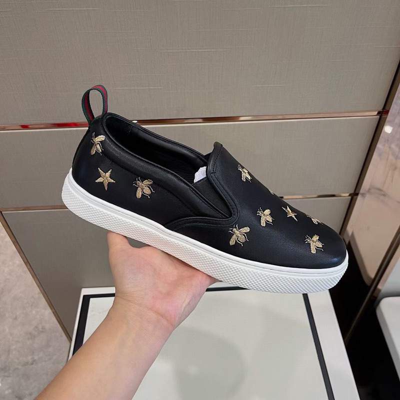 📛LIMITED📛 Giầy Slipon G.C nam cao cấp hàng có sẵn Fullbox - Chất liệu đế cao su vài cực đẹp !! ib để biết thêm chi tiết