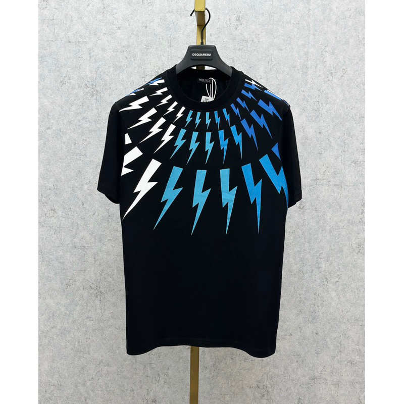 Áo phông G.V.C Neww Arrivals màu cao cấp có sẵn !!