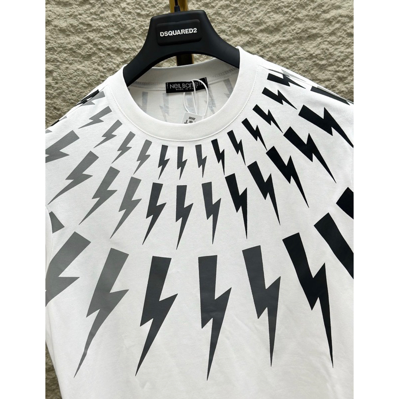 Áo phông G.V.C Neww Arrivals màu cao cấp có sẵn !!