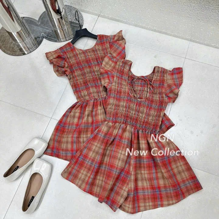 Jum tay bèo  caro chạy moking thân trước sau chất  xốp siêu xinh