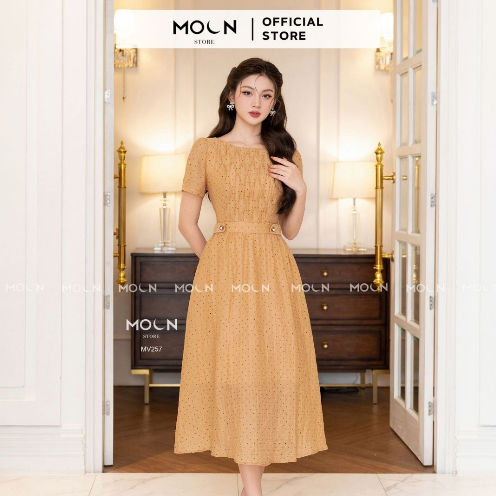 Váy dài nữ 𝐌𝐎𝐎𝐍 liền thân, đầm xòe thiết kế thắt eo dáng dài sang chảnh chất tơ nhăn họa tiết chấm bi cao cấp MV257