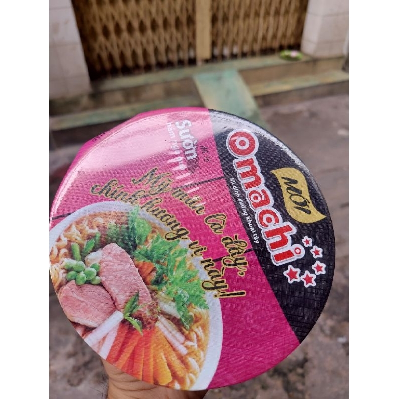 Mì omachi  sườn hầm ngủ quả thùng 12 tô