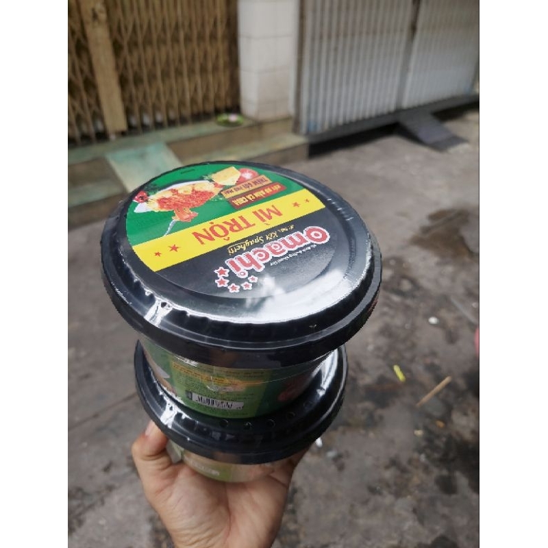 Mì Omachi trộn xốt spaghetti thùng 12 tô