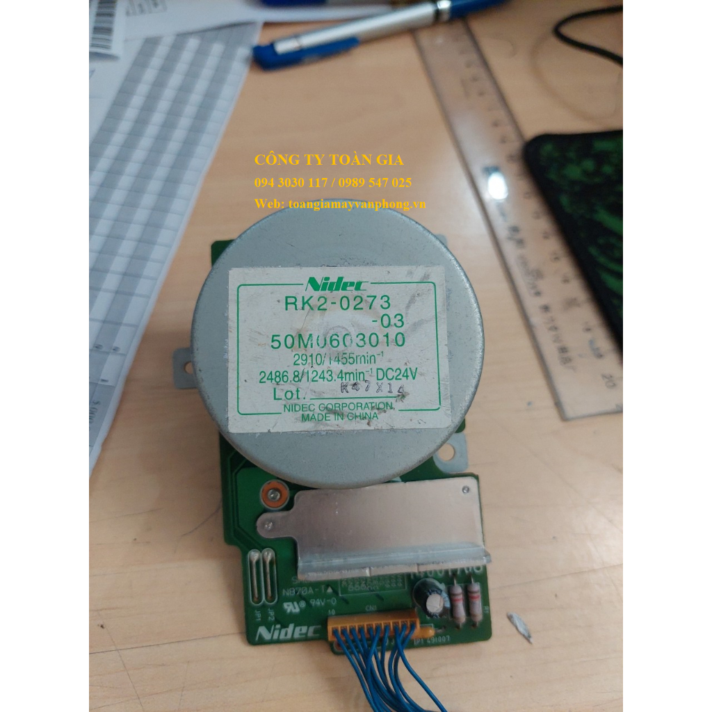 Motor RK2-0273-03, 24v, trục trước 8mm, chế quạt ( bóc máy)