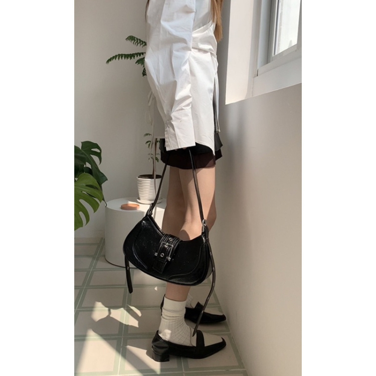 Túi Đeo Vai  Kẹp Nách Bằng Da Sáp Bán Nguyệt phong cách hot girl túi sát nách  Phiên bản Hàn Quốc của túi ins 2023