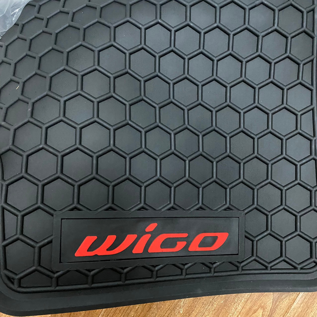 Thảm lót sàn cao su Toyota Wigo 2018 đến 2021, Màu Đen, Hàng Cao Su Đúc Ko Mùi Chuẩn Form xe dễ dàng vệ sinh lau rửa