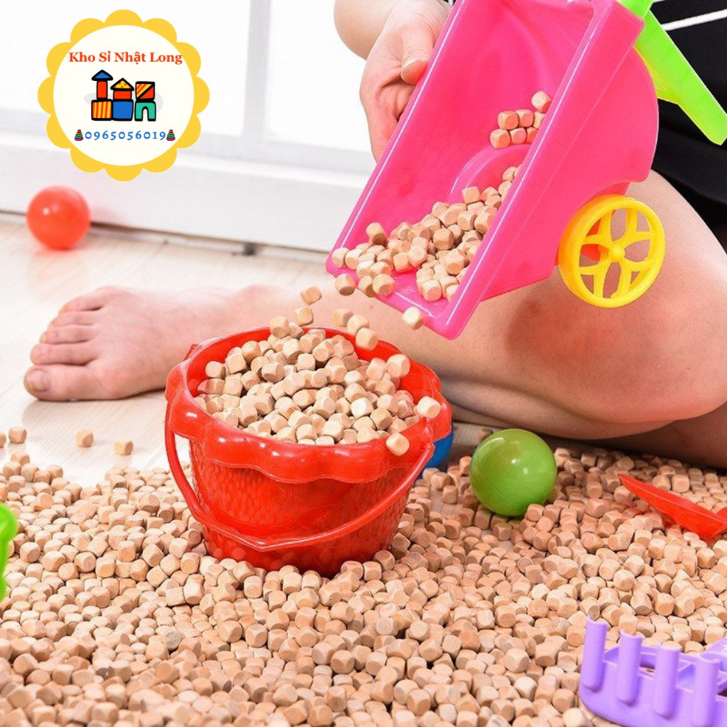 Hạt gỗ xúc cát