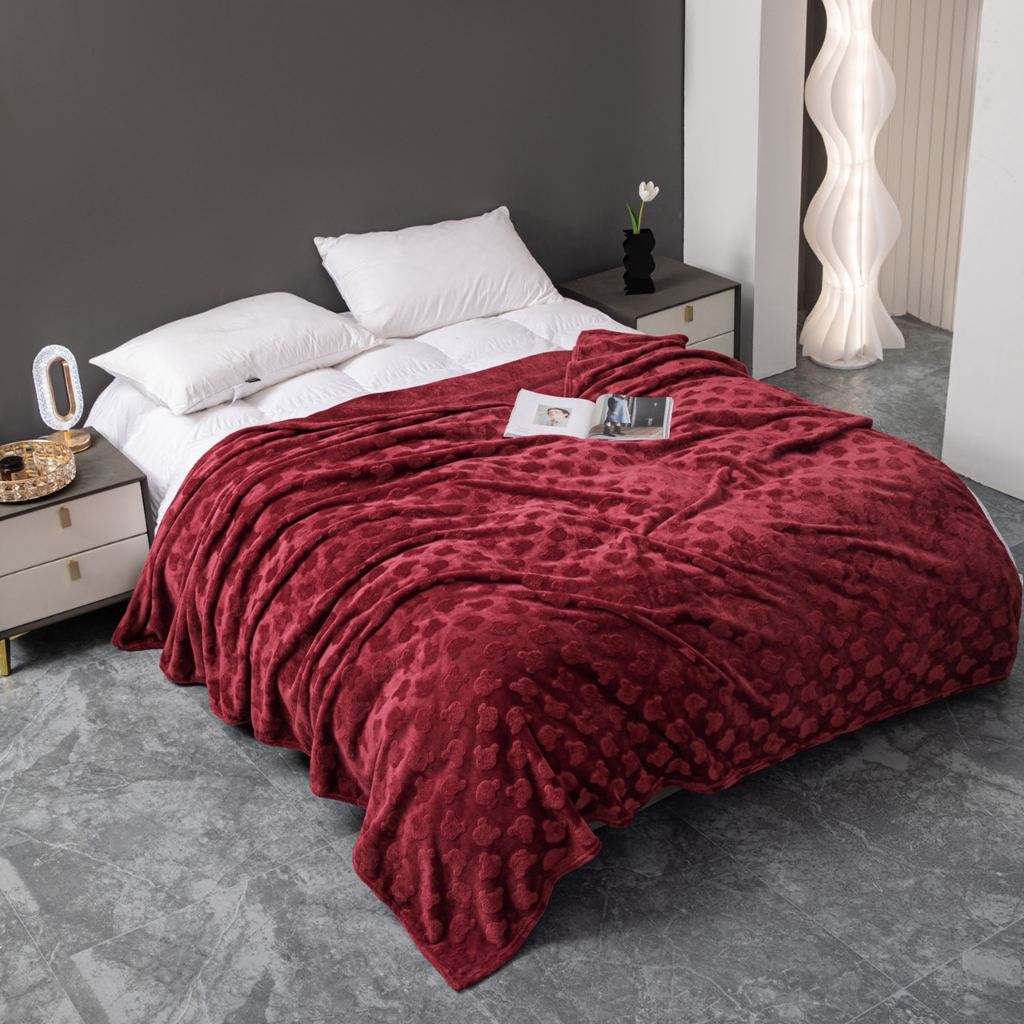 Chăn lông tuyết cao cấp , lông tuyết xuất châu âu siêu mềm mịn, kích thước 2mx2m3 họa tiết hình gấu cực hót