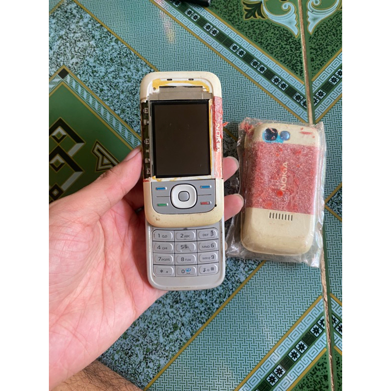 Xác điện thoại Nokia 5300 zin imei